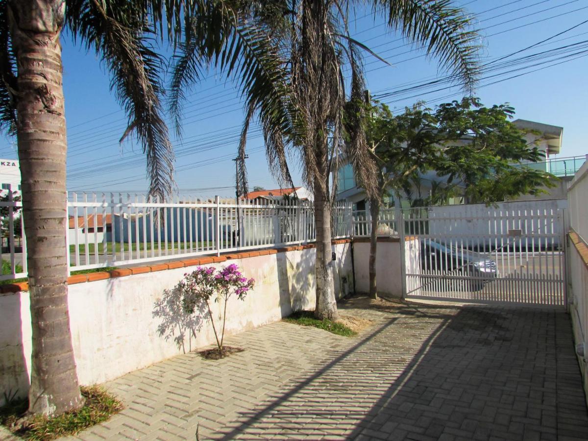 Casa Inteira,Total Privacidade Em Area Nobre, 2 Quadra Do Mar Picarras Exterior photo